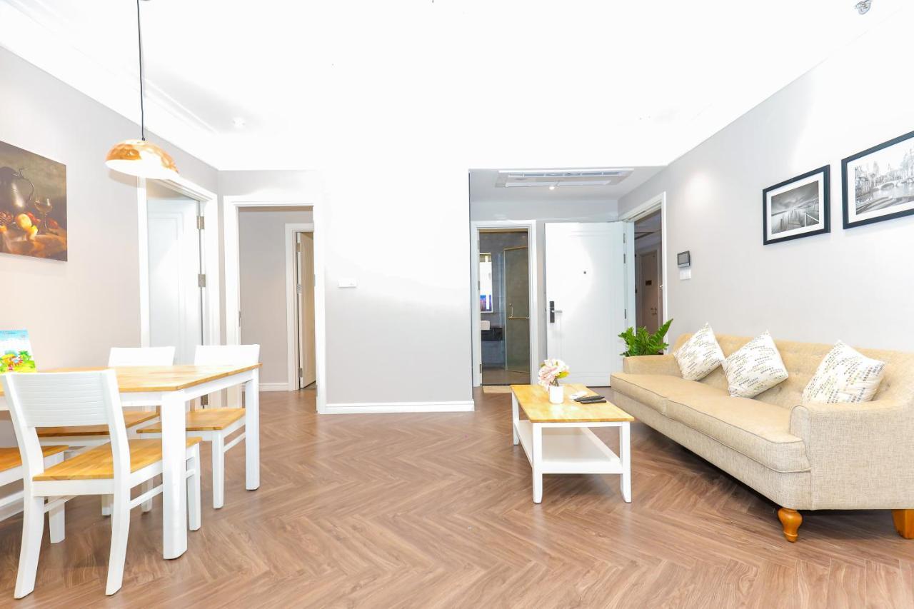 Can Ho Cao Cap Altara Serviced Residences Куи Нхон Екстериор снимка
