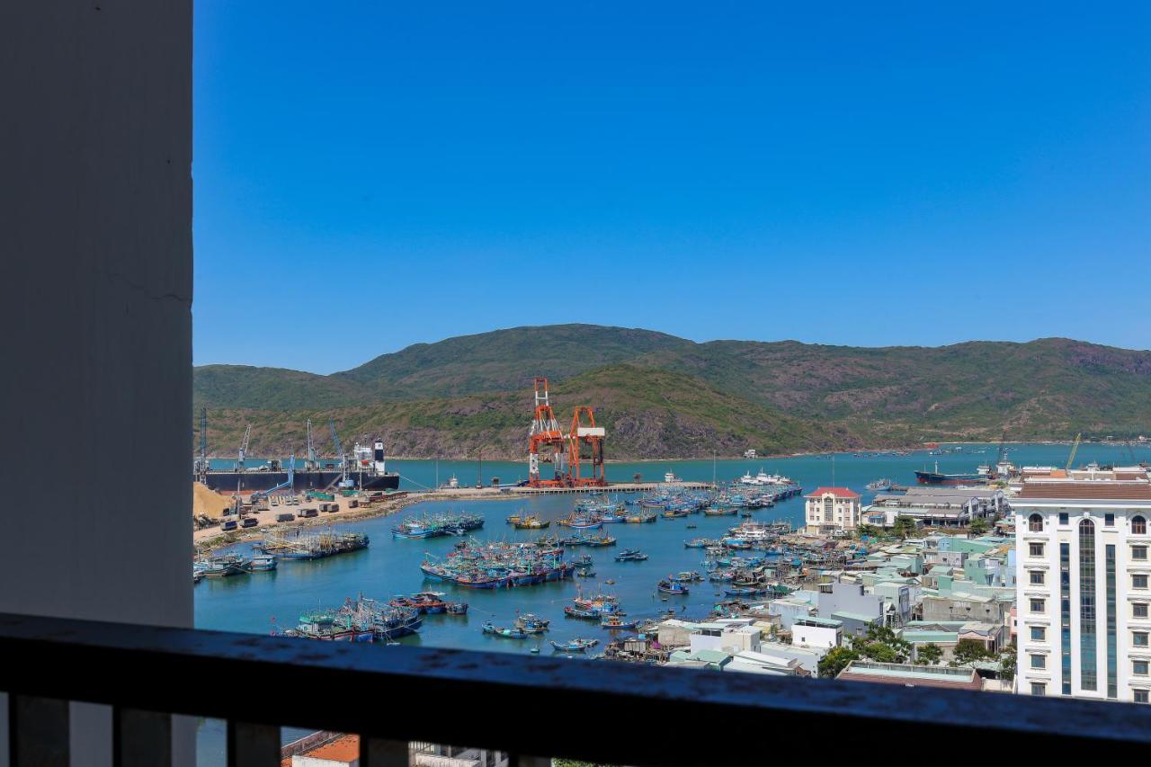 Can Ho Cao Cap Altara Serviced Residences Куи Нхон Екстериор снимка