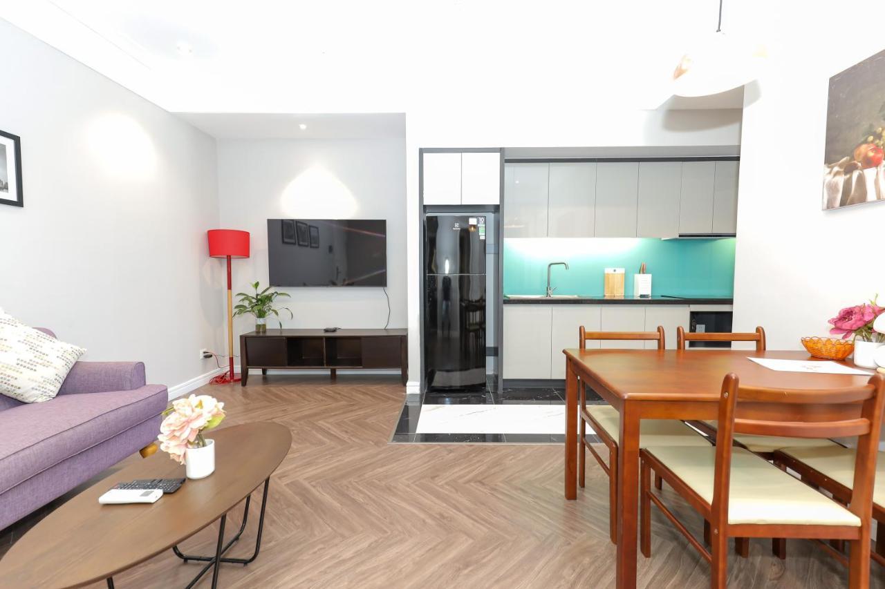 Can Ho Cao Cap Altara Serviced Residences Куи Нхон Екстериор снимка