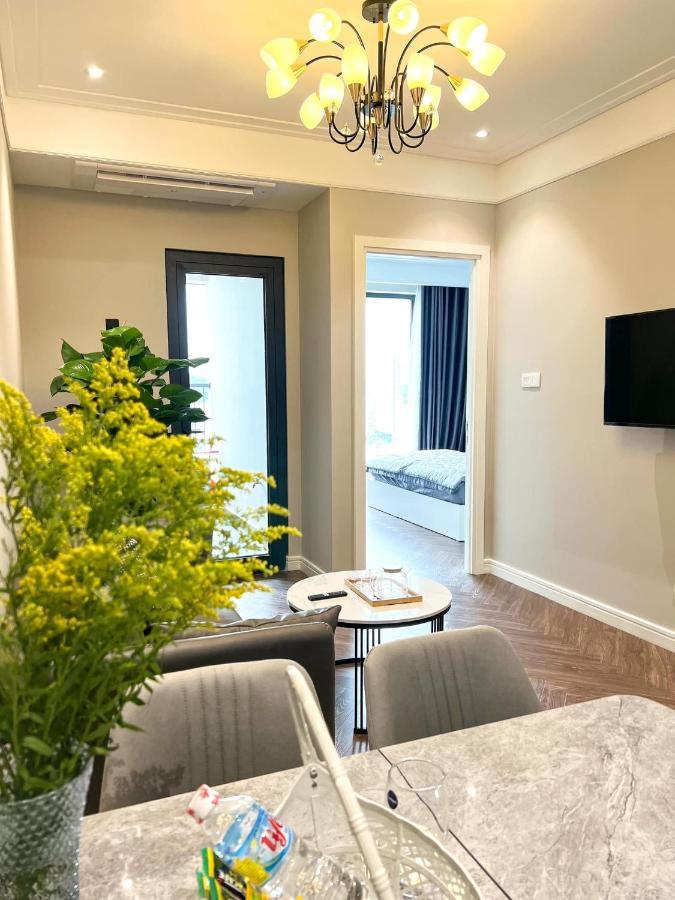 Can Ho Cao Cap Altara Serviced Residences Куи Нхон Екстериор снимка