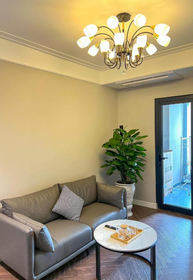Can Ho Cao Cap Altara Serviced Residences Куи Нхон Екстериор снимка